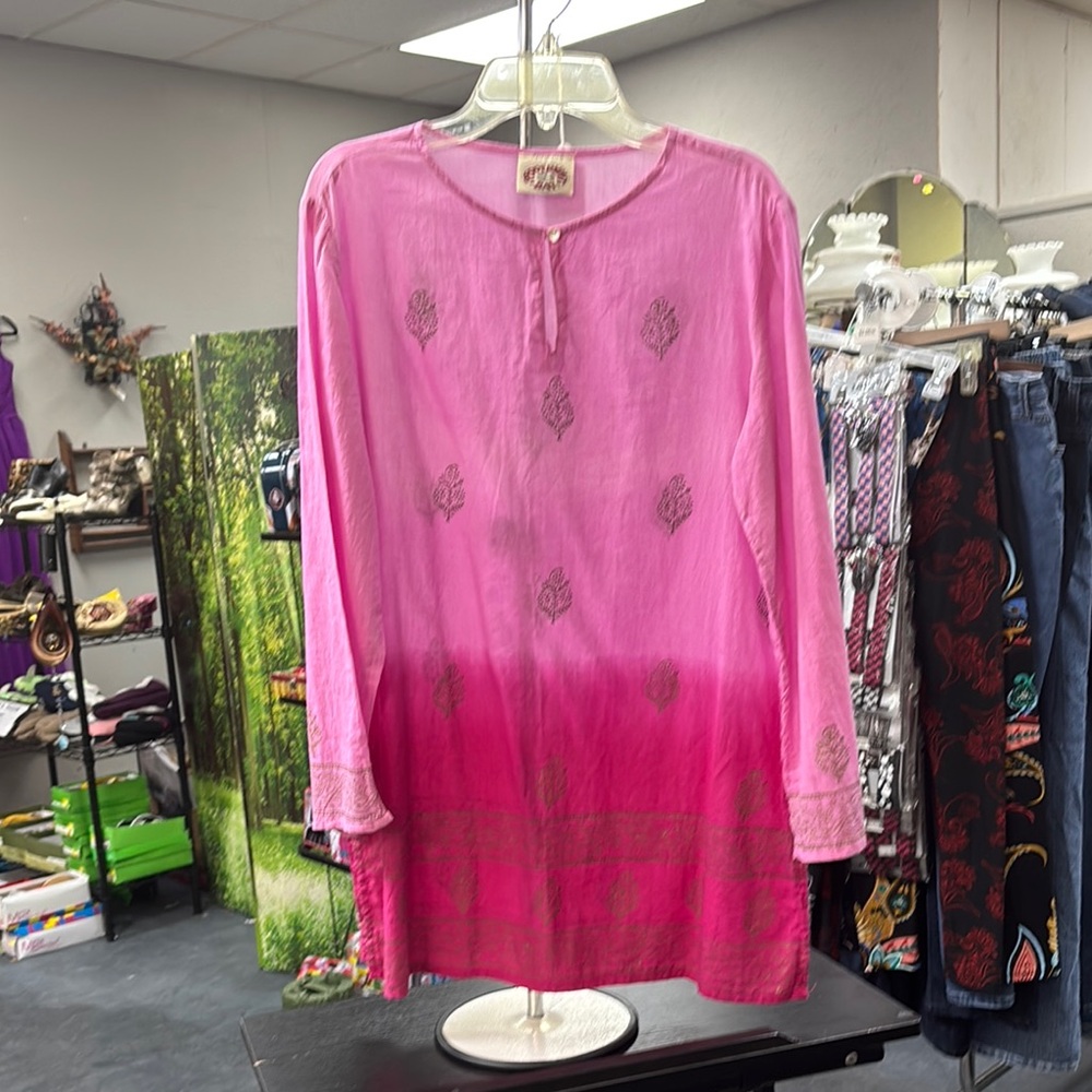 Pink Long-Sleeve Tunic w/ Side Slit